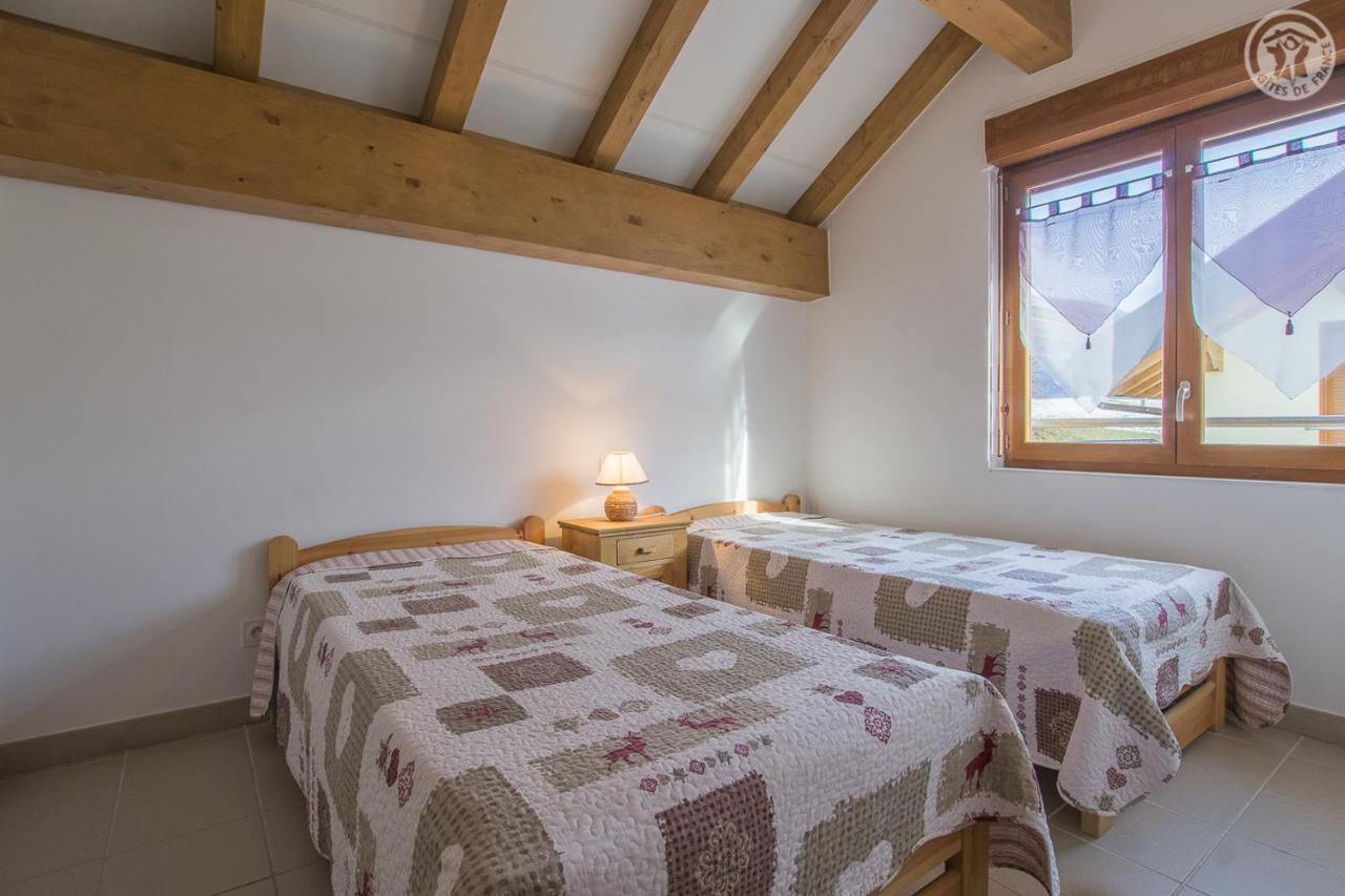 Gites De La Bresse Saint-Georges-Des-Hurtieres Esterno foto